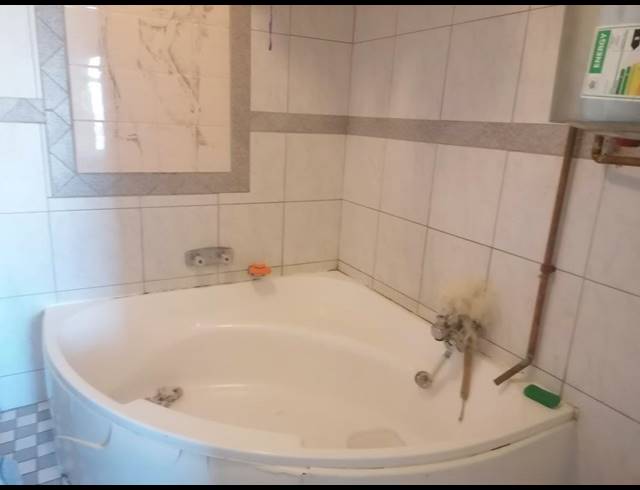 1 BEDROOM APARTMENT FOR SALE IN ESPLANADE